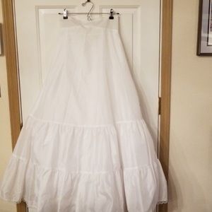 A-line white petty coat